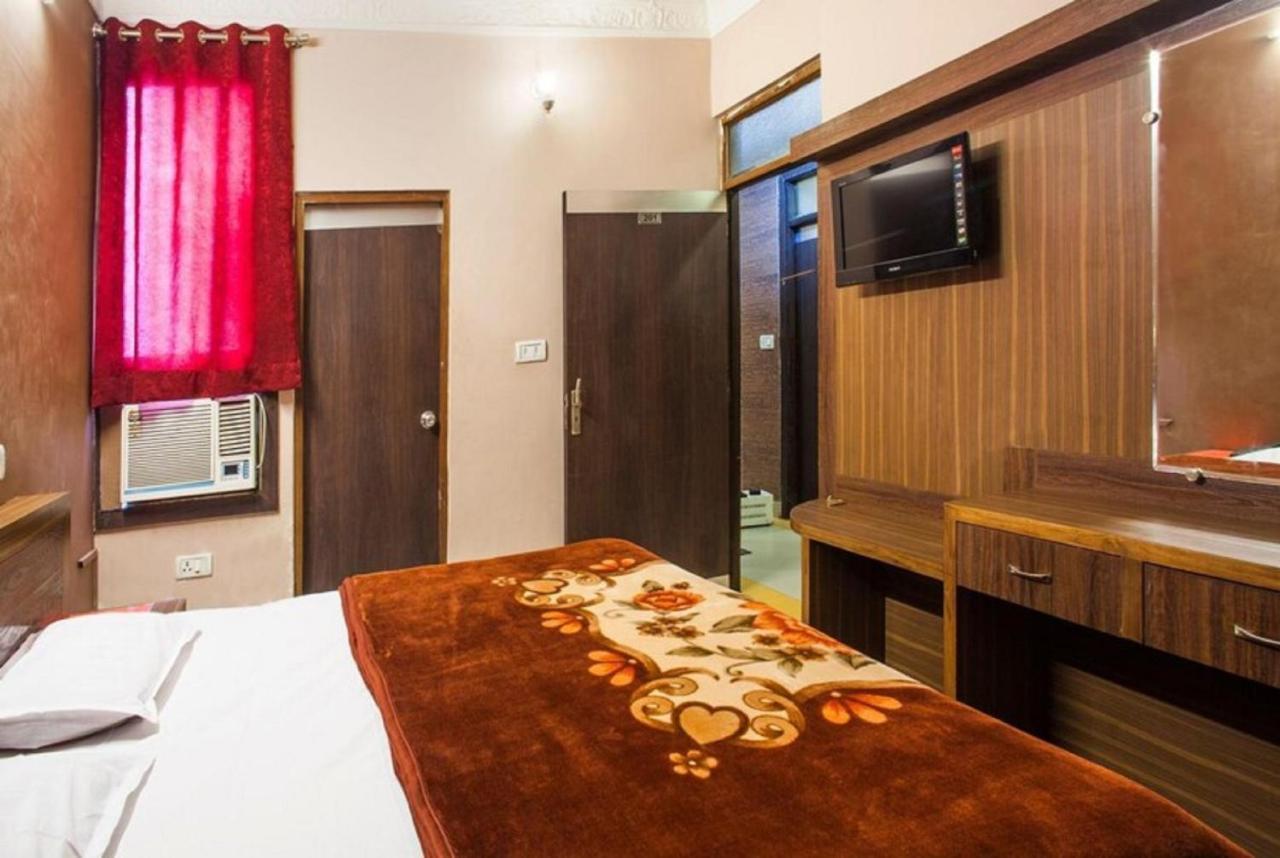 Hotel Novelty Jammu Exterior foto